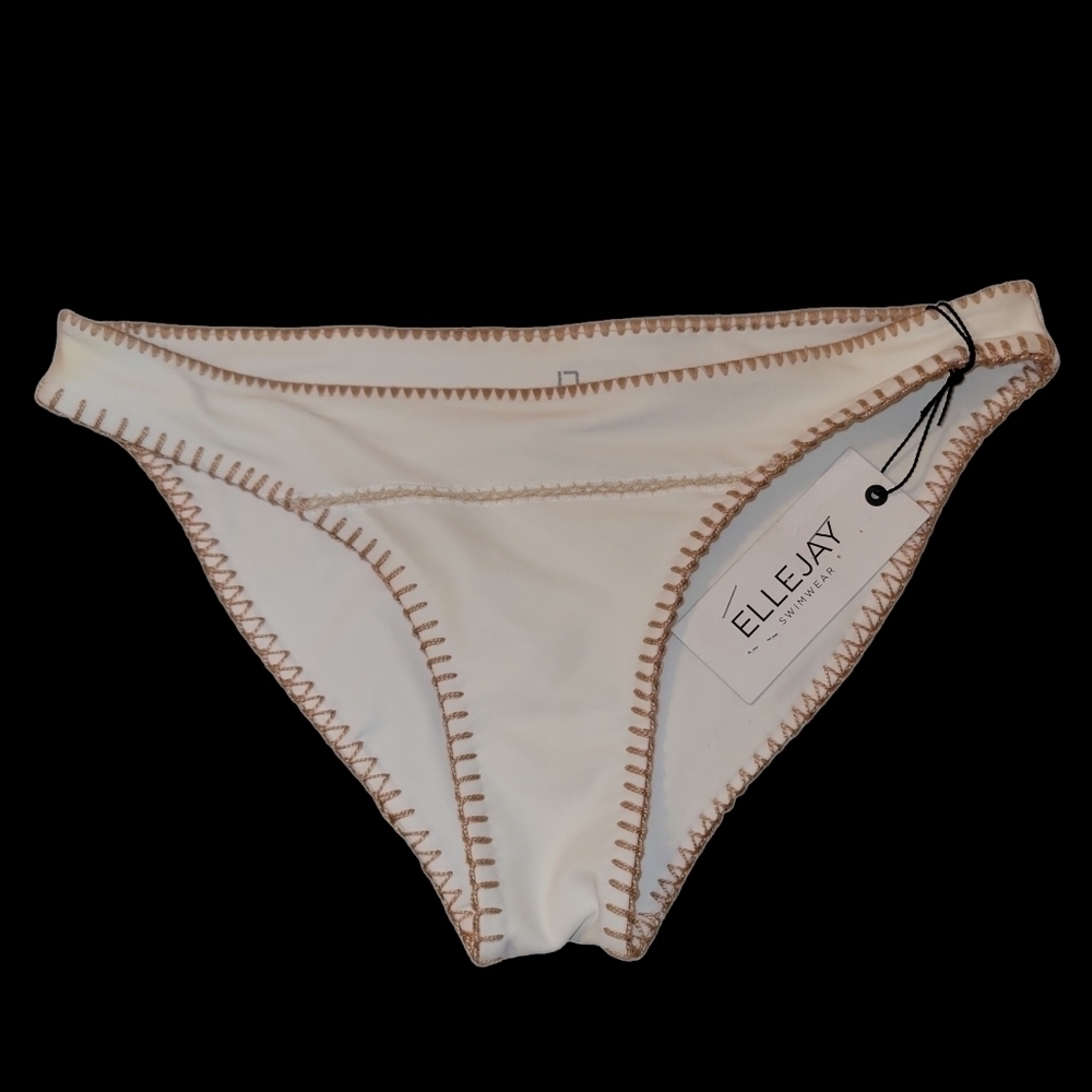ELLE Jay Women's Stitched Bikini Bottom. Size Medium.  New With Tags $88 - Picture 4 of 4